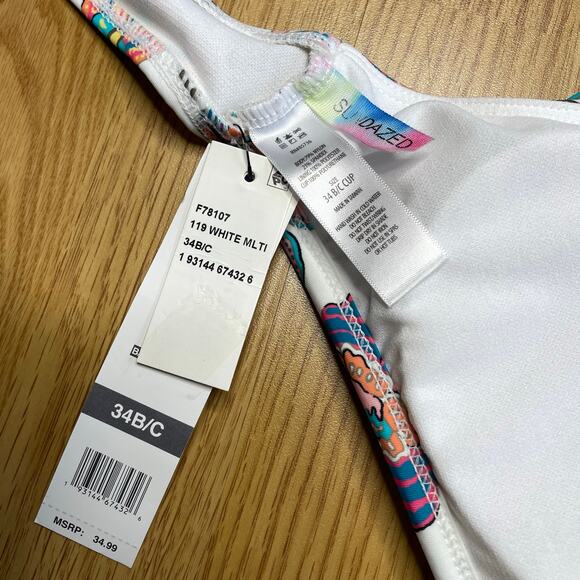 Sundazed Paisley Bikini Top, 34 B/C - Picture 7 of 8